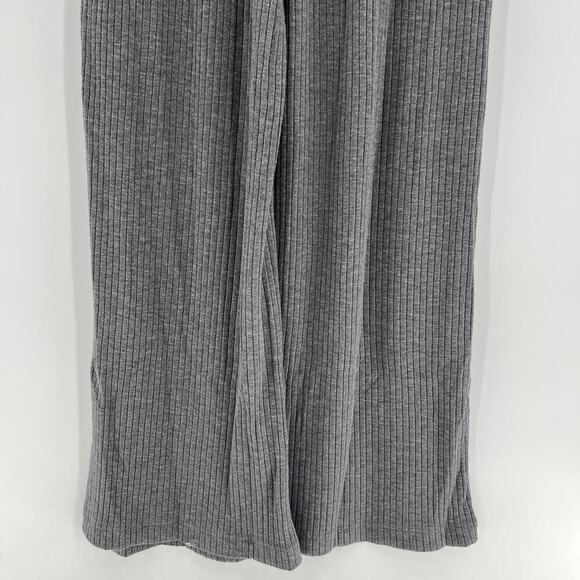 Vici Gray Ribbed Jumpsuit Long Sleeves Button Collared Stretch Gray Size XL NWOT - Picture 6 of 8